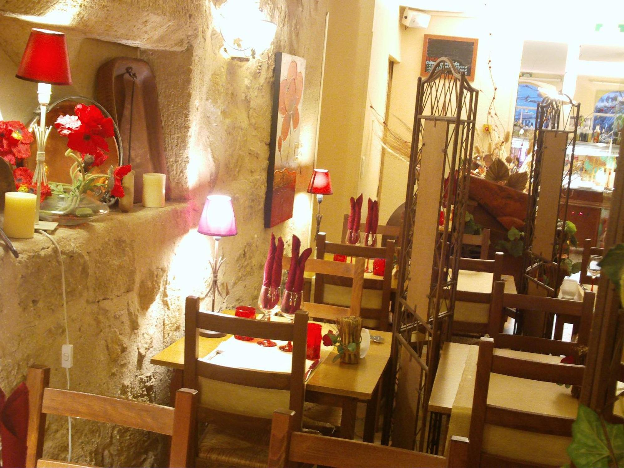 Saint-Macaire Appart'Hotel Les Tilleuls المظهر الخارجي الصورة
