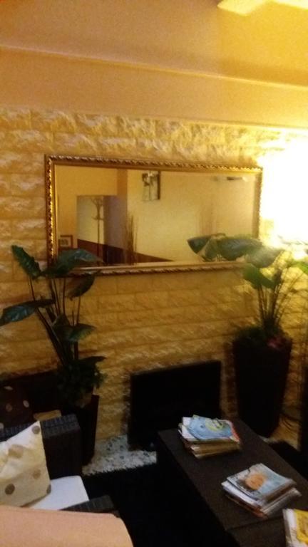 Saint-Macaire Appart'Hotel Les Tilleuls المظهر الخارجي الصورة