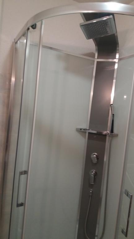 Saint-Macaire Appart'Hotel Les Tilleuls الغرفة الصورة