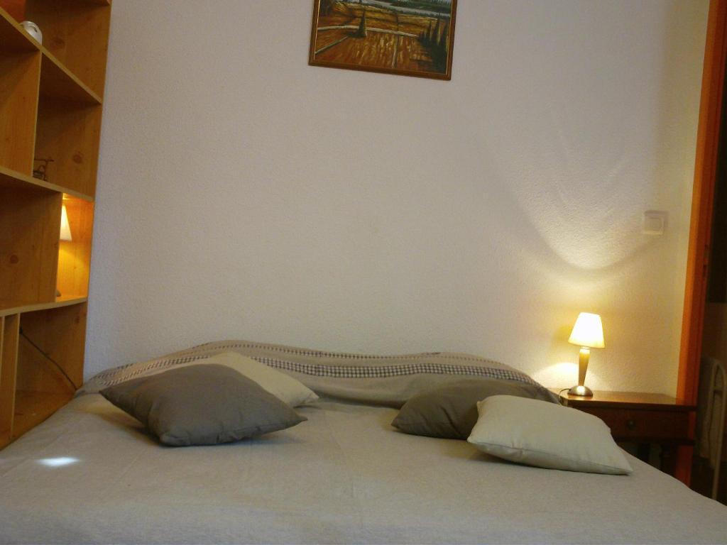 Saint-Macaire Appart'Hotel Les Tilleuls الغرفة الصورة